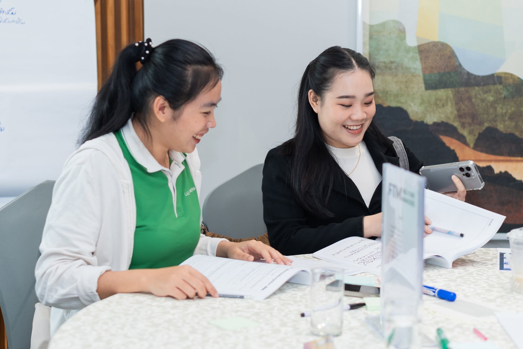 Two participants working together during Katalyst FTM