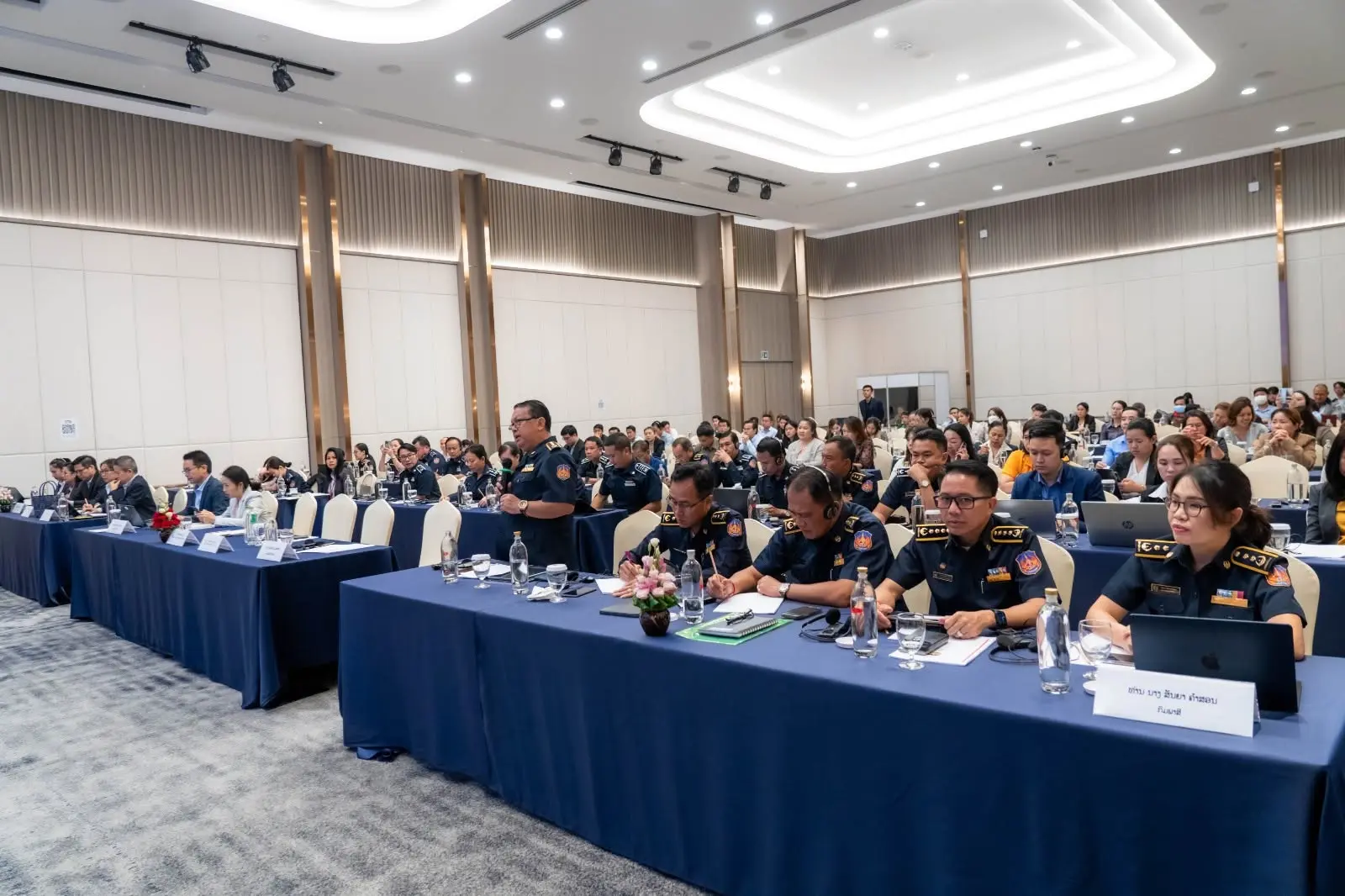 A participant contributing to the Lao Customs AEO workshop