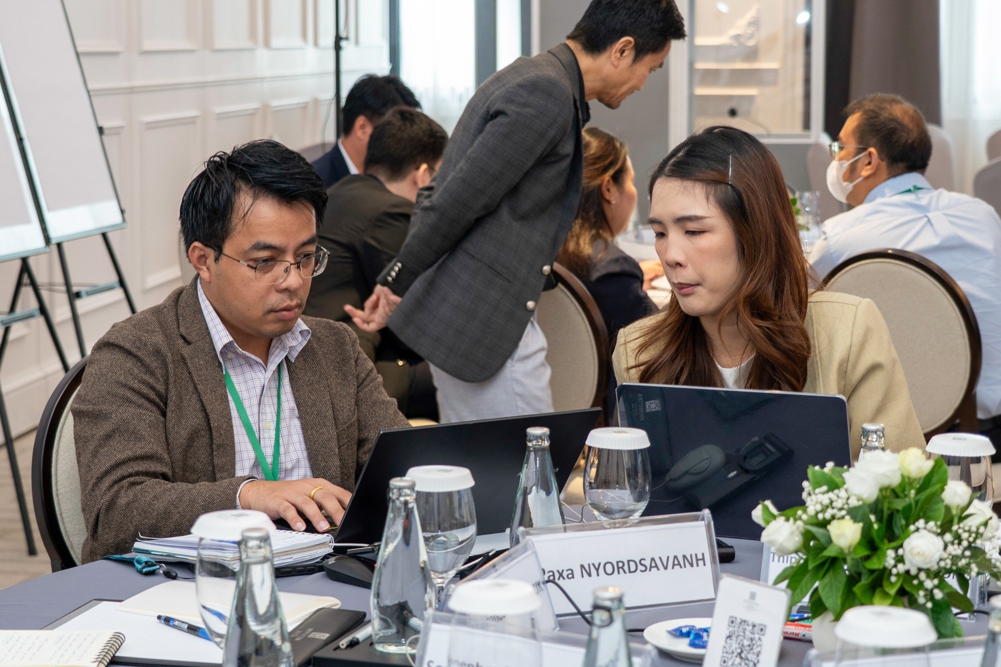 Lao and Vietnamese public-sector participants working together during the Bond University MAP program
